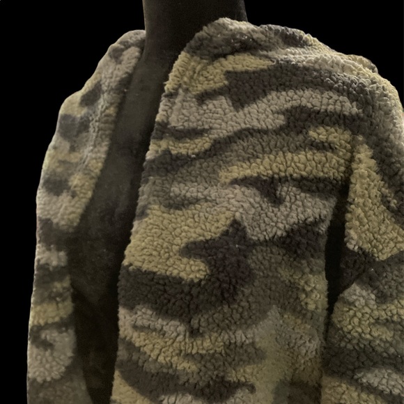 Eye Candy Women’s Chenille Fleece Hooded Sweatshirt - Picture 2 of 3